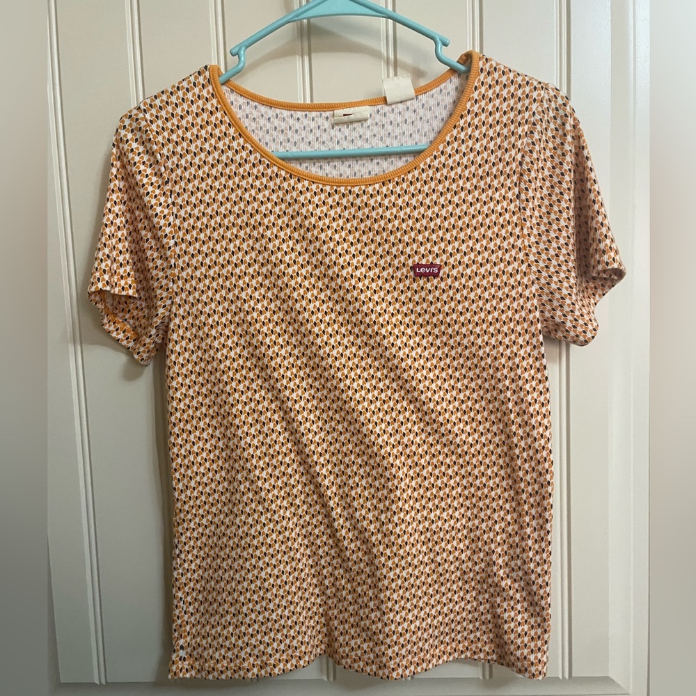 Levi’s shirt